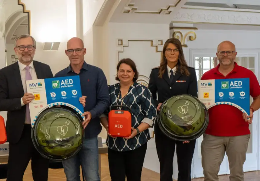 Mecklenburg-Vorpommern leads the way on public AED access