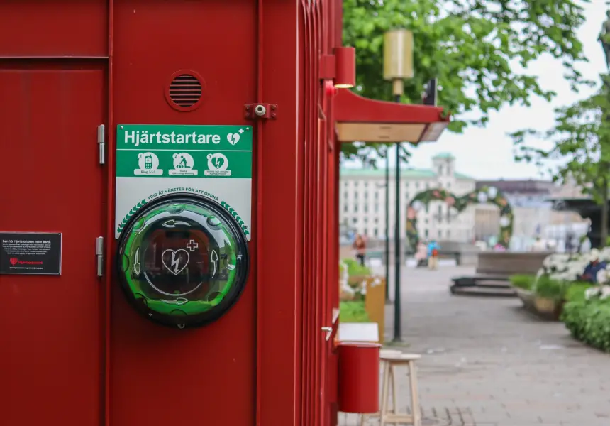 Hjärtuppropet Brings a Defibrillator to the Heart of Gothenburg