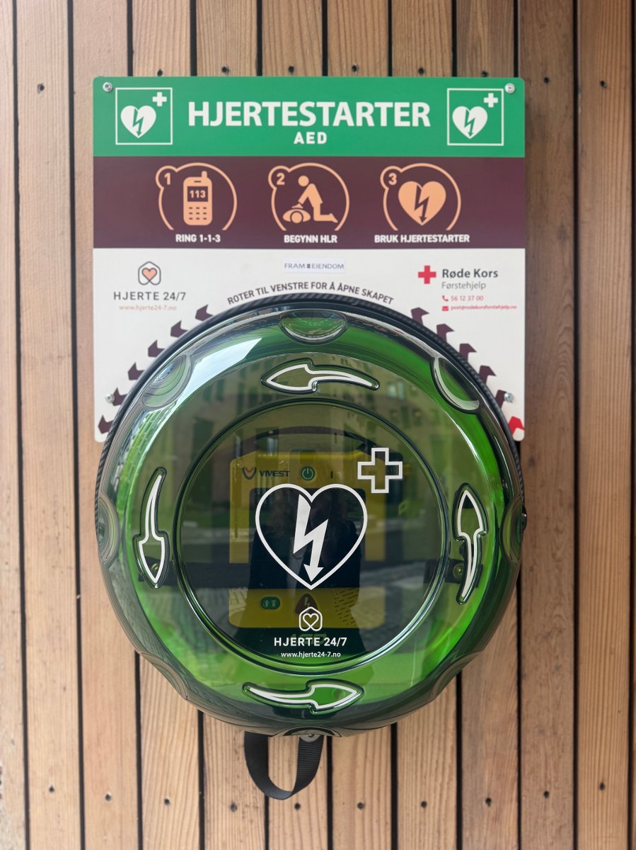 Hjerte 24/7 : Rendre les DEA publics, jour et nuit